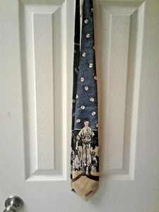 CORBATA DE BÉISBOL NORMAN ROCKWELL CHICAGO CUBS PARA HOMBRE - Imagen 1 de 9