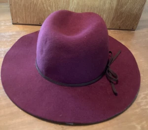 Serra WMs One Size Plum/Wine Floppy Sun Hat Natural Tassel Wide Brim NWT NEW - Picture 1 of 5