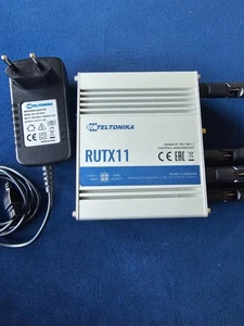 Teltonika RUTX11 Dual-SIM, VPN, 4 x Gig.Eth, WLAN, BT LE, Industrial CAT6 Router - Afbeelding 1 van 5