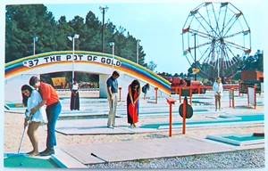 South Of The Border Mini Golf South Carolina Postcard Vintage Chrome Amigoland - Picture 1 of 2
