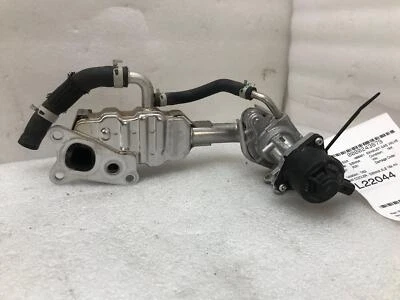 Válvula de escape de gas Toyota Sienna 2021-2022 con enfriador 18 k millas Foto 1 de 4