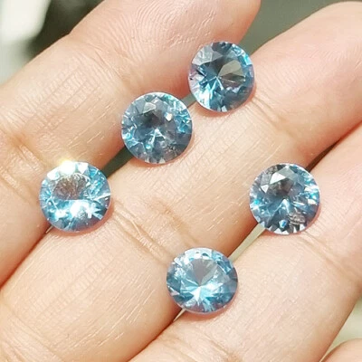 12.60 CT BEAUTIFUL 5 Pcs  AQUAMARINE SPINEL 8.5 MM ROUND LAB CREATED GEMSTONE - Image 1 of 3
