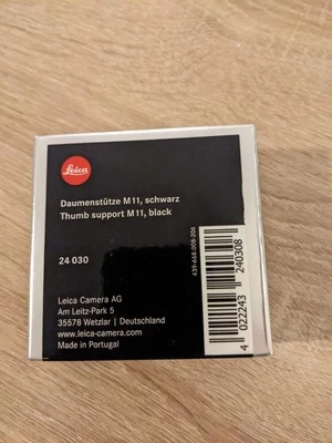 Soporte reposapulgar Leica negro 24030 para cámara Leica M11 con caja  Foto 1 de 4