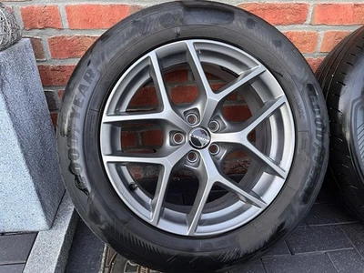 Kompletträder Felgen Reifen Goodyear 225 60 17 VW Tiguan Audi Q3 Q5 Forester SJ  - Bild 1 von 4
