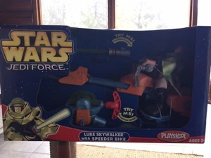 Star Wars Jedi Force Luke Skywalker figure with Speeder Bike Playskool NIB 2004 - Picture 1 of 3
