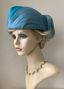 Grants Vintage 1960s Light Blue Chiffon Pleated Turban Hat Original Box & Bag - Picture 1 of 12