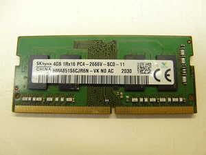 4 Go de RAM d'un Acer Predator Helios 300 - Photo 1/2