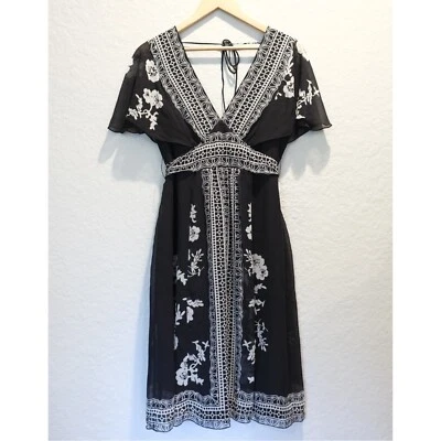 Nuevo con etiquetas Vestido de seda manga acampanada atada mercado negro de la Casa Blanca talla 6 blanco y negro Foto 1 de 4