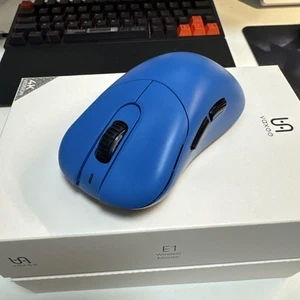 VAXEE E1 4K Wireless Gaming Mouse Blue Opened Box/Tested - Picture 1 of 3