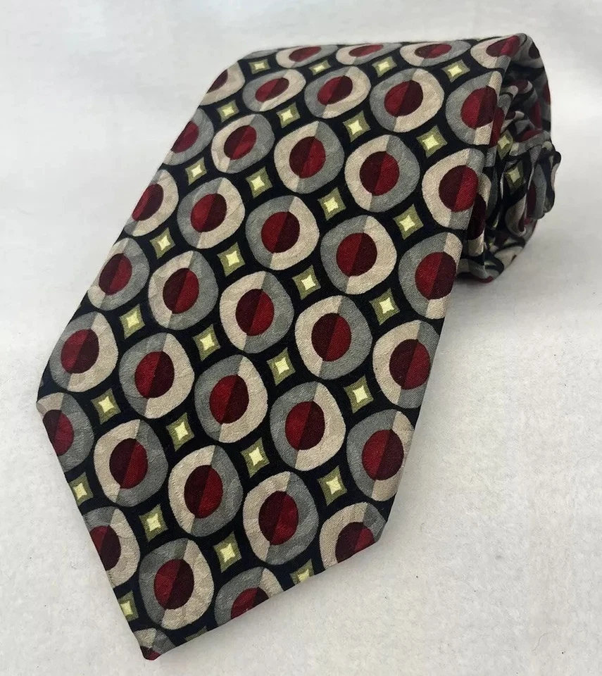 Шелковый галстук геометрические круги черный, красный и серый зиккурат от Mulberry Neckwear - Изображение 1 из 4