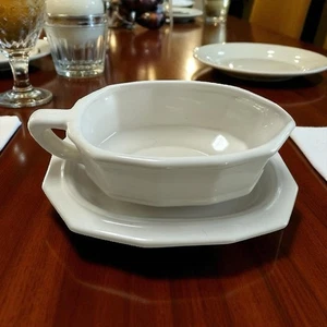 Vintage Pfaltzgraff White Heritage Gravy Boat With Underplate #433 Farmhouse - Picture 1 of 11