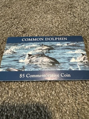 Marshall Islands $5 Commemorative Coin Token Common Dolphin Design - Image 1 of 2
