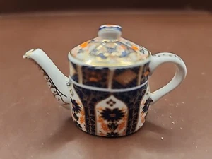 Cardew Collectables 1999 Royal Doulton Mini Teapot One Piece 2” - Picture 1 of 6