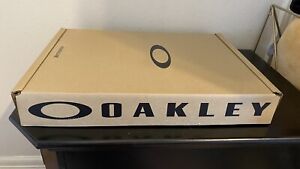 Oakley 40 Jahre Jubiläum Hardcover Buch von Assouline Collectors