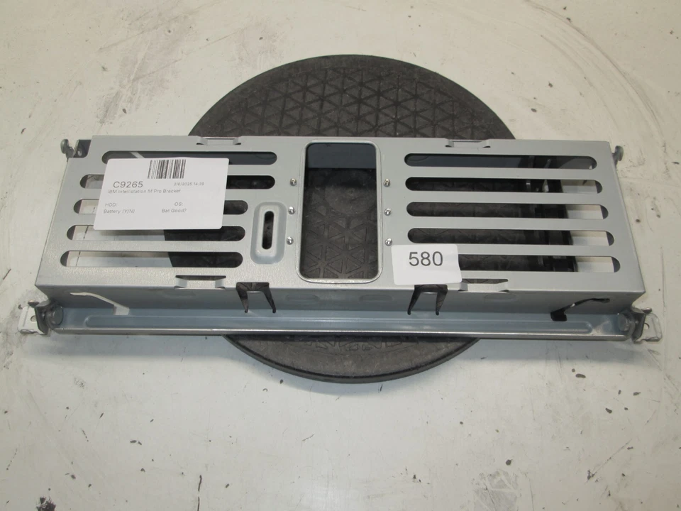 IBM Intellistation M Pro Bracket - Image 1 of 1