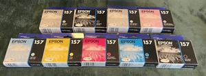 Set completo 9 cartucce inchiostro Epson 157 originali scadute 2016 - Foto 1 di 4