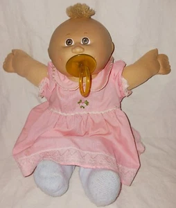 Vintage 1985 Cabbage Patch Kids Preemie Baby Doll Brown Eyes Dimple Pacifier - Picture 1 of 10