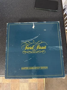 Vintage Trivial Pursuit Master Game Genus Edition 1981 Genius Trivia Original  - Picture 1 of 5