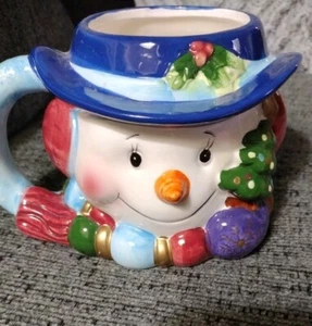 Vintage Ceramic Snowman Frosty Christmas Ceramic Planter Vase. 5 " Tall. - Picture 1 of 5