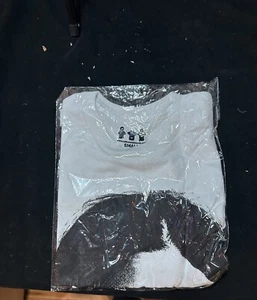 Cool Who Are You Tshirt-green size Med-nwt-ID #47 - Picture 1 of 3