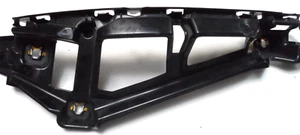 Mercedes Benz A  2328800303 Rear Left Basic Support Carrier Bracket - Picture 1 of 10