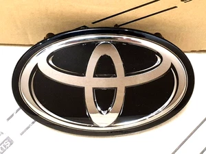 Chrome Badge Front Grille Emblem 2018-2020 Toyota Mirai Electric logo - Picture 1 of 6