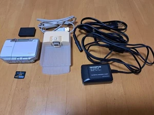 Olympus i:robe IR500 Digital Camera 4MP Compact with 2.8x Zoom and Dock - Picture 1 of 11