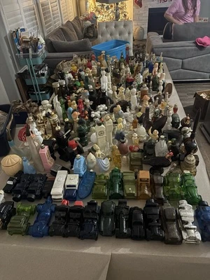 Huge Lot Vintage Collectors  AVON Perfume Cologne Bottles - Image 1 of 3