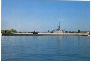 USS Alabama Battleship USS Drum Memorial Park Mobile Alabama Postcard - Picture 1 of 2