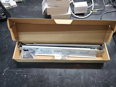 Eaton for Eaton 3U Slider Rail Rackmount Kit 733-M2273 730-B1093 B1093N410180 - Image 1 of 4