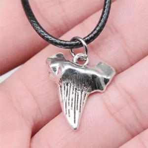 Woman Fashion 10 Pcs Tibetan Silver Leather Pendant Necklaces Shark Tooth C15001 - Picture 1 of 3