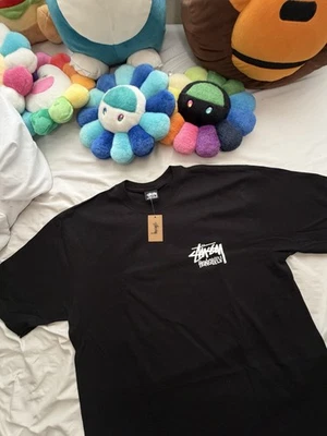 IN HAND + FREE SHIP Black Stüssy Honolulu Chapter Tee Size L - Image 1 of 2