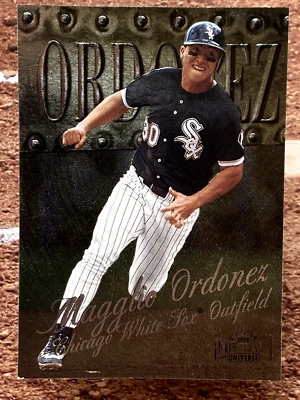 1999 Skybox Metal Universe Magglio Ordonez #231 - Image 1 of 2