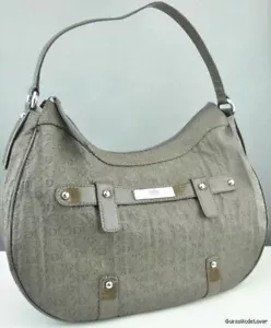 Guess Ladies Handbag FAST SHIPPING! Satchel Tote New Bag Taupe VIVACIOUS Authent - Picture 1 of 6