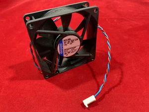 NEW Very Quiet RiscPC PSU Fan (33 cubic m/hr, 12dB) fitted plug PAPST 8412NGL - Picture 1 of 3