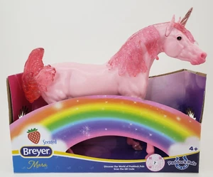 Breyer Arabian Mara Pink Strawberry Scented (8x6inch) Plastic 2024 Play - Picture 1 of 5