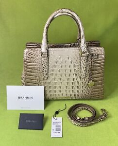 Pre owned BRAHMIN Small Finley….Alabaster Melbourne….genuine leather retail $365