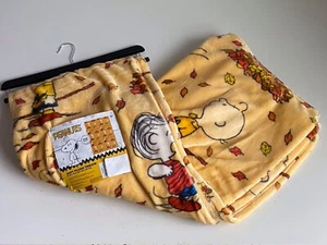 PEANUTS SNOOPY Charlie Brown Soft THROW Blanket 50”x70” Autumn Fall Leaves NEW - Picture 1 of 14