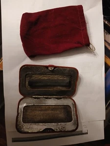 Scaldamani tascabile vintage e bastone carburante in custodia di velluto con custodia esterna - Foto 1 di 6