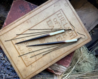 Pendientes largos REALES de pluma de puercoespín joyería de latón antiguo Foto 1 de 2