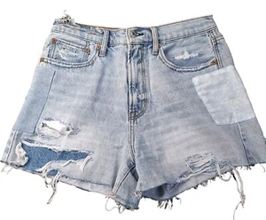 American Eagle Women's Size 6 Highest Rise 90s Boyfriend Raw Hem Patch Short - Picture 1 of 17