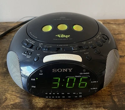 Sony ICF-CD831 Blue Psyc Dream Machine FM/AM CD Player Alarm Clock Radio *Read* - Image 1 of 4