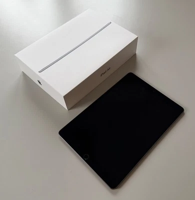 Apple iPad Air (3. Generation) - Space Grau - Excellent condition!! - Bild 1 von 4