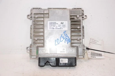 Módulo de control electrónico del motor Hyundai Sonata ECM 2015-2017 2,4 L VIN F 775798 Foto 1 de 4