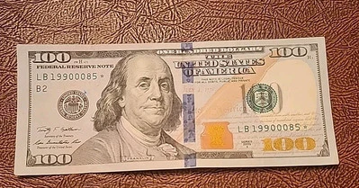 $100 "Star Note" Uncirculated 2009 FR Note (LB19900085*) - Image 1 of 4
