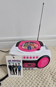 One Direction 1D Portable AM/FM Radio CD Player Boombox  And Access Pass - Picture 1 of 10