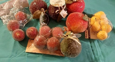 Lote mixto de 14 piezas de frutas mixtas de imitación azucarada de 1,5" a 4"  Foto 1 de 3