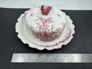 Aix au Provence Red Rooster Butter Dish with Lid – French Country Toile Ceramic - Picture 1 of 6