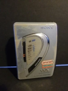 Sony WM-FX197 Walkman MegaBass AM/FM Radio Cassette Tape Player parts repair - Picture 1 of 6