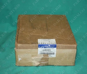 Johnson Controls, VG7882ET+8050G, VG7882ET 8050G, VA-8050-1 Electric Valve Actua - Picture 1 of 6